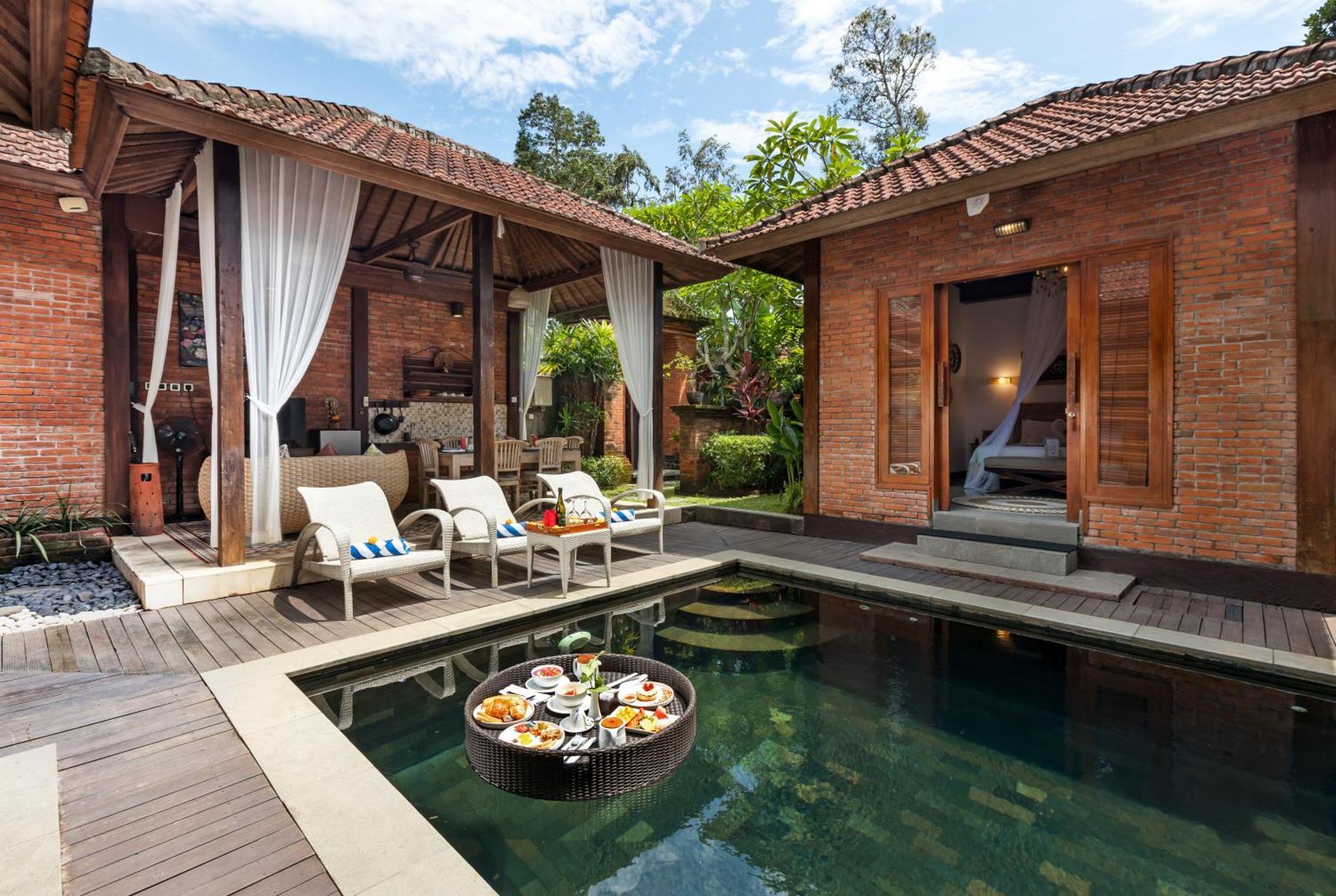 Ubud Raya Villa Екстер'єр фото