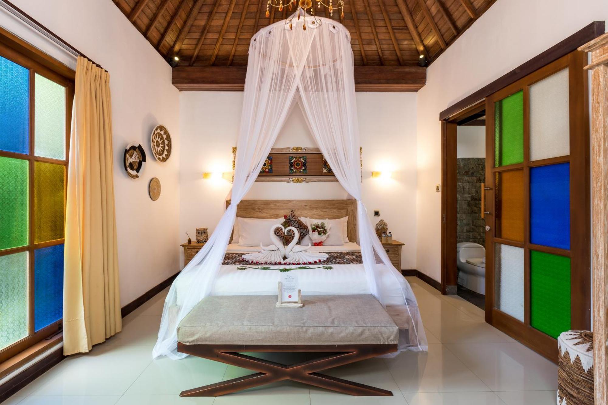 Ubud Raya Villa Екстер'єр фото